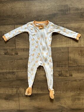 Burt's Bees Baby Orange & White Footed One-Piece Sleeper